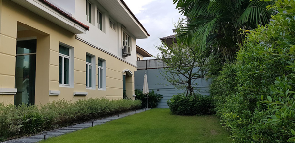 บ้านเดี่ยวพร้อมอยู่ ใกล้สวนหลวง ร.9 / เฉลิมพระเกียรติ 62 บ้านเดี่ยวพร้อมอยู่ ใกล้สวนหลวง ร.9 / เฉลิมพระเกียรติ 62