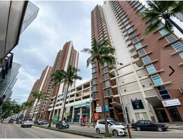 ������!�Ԥ������ �Ť��� �͹�����ͧ�ͧ�ҹ� ���ҧ100���. ���ͧ��