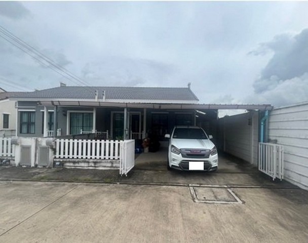 ขายบ้านแฝดมือสองนิคมพัฒนา  โครงการสิวารมณ์ ซิตี้ นิคมพัฒนา  ระยอง ขายบ้านแฝดมือสองนิคมพัฒนา  โครงการสิวารมณ์ ซิตี้ นิคมพัฒนา  ระยอง