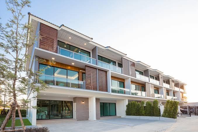 ให้เช่าทาวโฮม 3 ชั้น ย่านลาดพร้าว บางกะปิ ใก้ลเดอะมอลล์บางกะปิ ให้เช่าทาวโฮม 3 ชั้น ย่านลาดพร้าว บางกะปิ ใก้ลเดอะมอลล์บางกะปิ