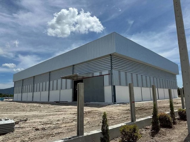 ขายที่ดินพร้อมโกดังเขตอุตสาหกรรมบ้านบึงชลบุรี  5,250 ตร.ม ขายที่ดินพร้อมโกดังเขตอุตสาหกรรมบ้านบึงชลบุรี  5,250 ตร.ม