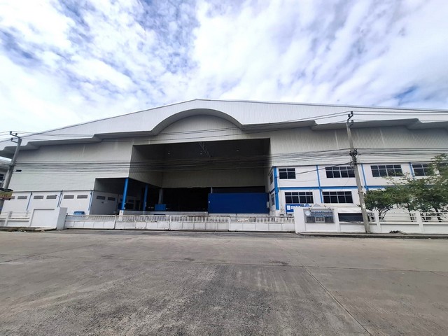 ให้เช่าโรงงานบางเสาธงสมุทรปราการ  พื้นที่สีม่วงอาคารรวม 5,508 ตร. ให้เช่าโรงงานบางเสาธงสมุทรปราการ  พื้นที่สีม่วงอาคารรวม 5,508 ตร.