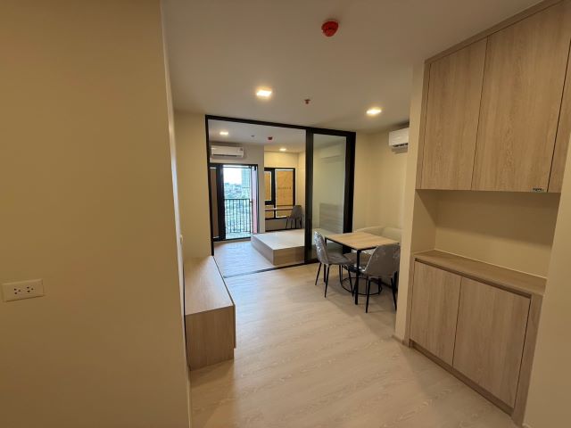 CM04347 ��´�ǹ ��¢Ҵ�ع ��´�ǹ� �͹� �� ��� �ʹ���� FLO By Sansiri ���������Ҿ���� 