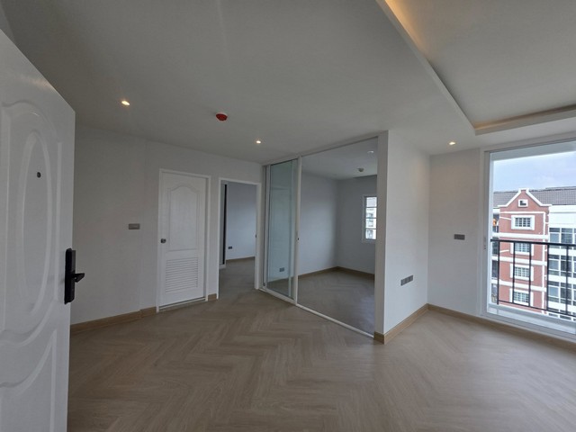 ��ͧ��� �Դ���ྪ���� ��� MRT �ط�������� 4