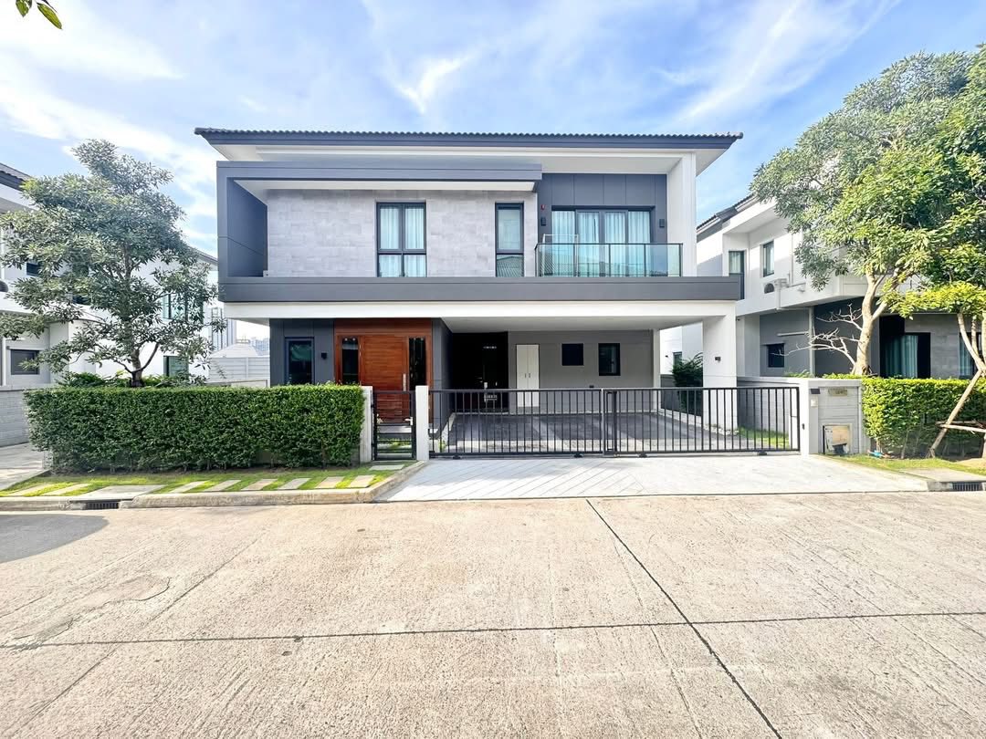 BH3794 �����Җ��º�ҹ����� 2 ��� �ç��� The City �ҧ��