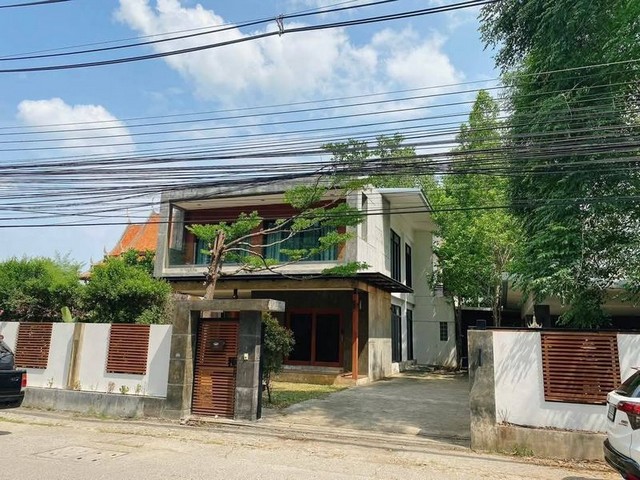 ให้เช่าบ้านเปล่า ทำเลดี ใกล้แยกข่วงสิงห์ โซนช้างเผือก ให้เช่าบ้านเปล่า ทำเลดี ใกล้แยกข่วงสิงห์ โซนช้างเผือก