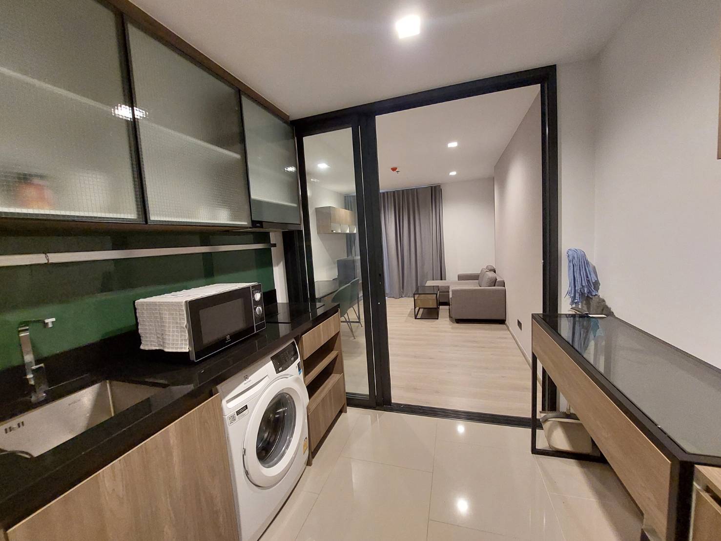 ให้เช่า (For Rent) คอนโด : เดอะ ไลน์ พหลโยธิน อาคาร B 2ห้องนอน 6 ให้เช่า (For Rent) คอนโด : เดอะ ไลน์ พหลโยธิน อาคาร B 2ห้องนอน 6