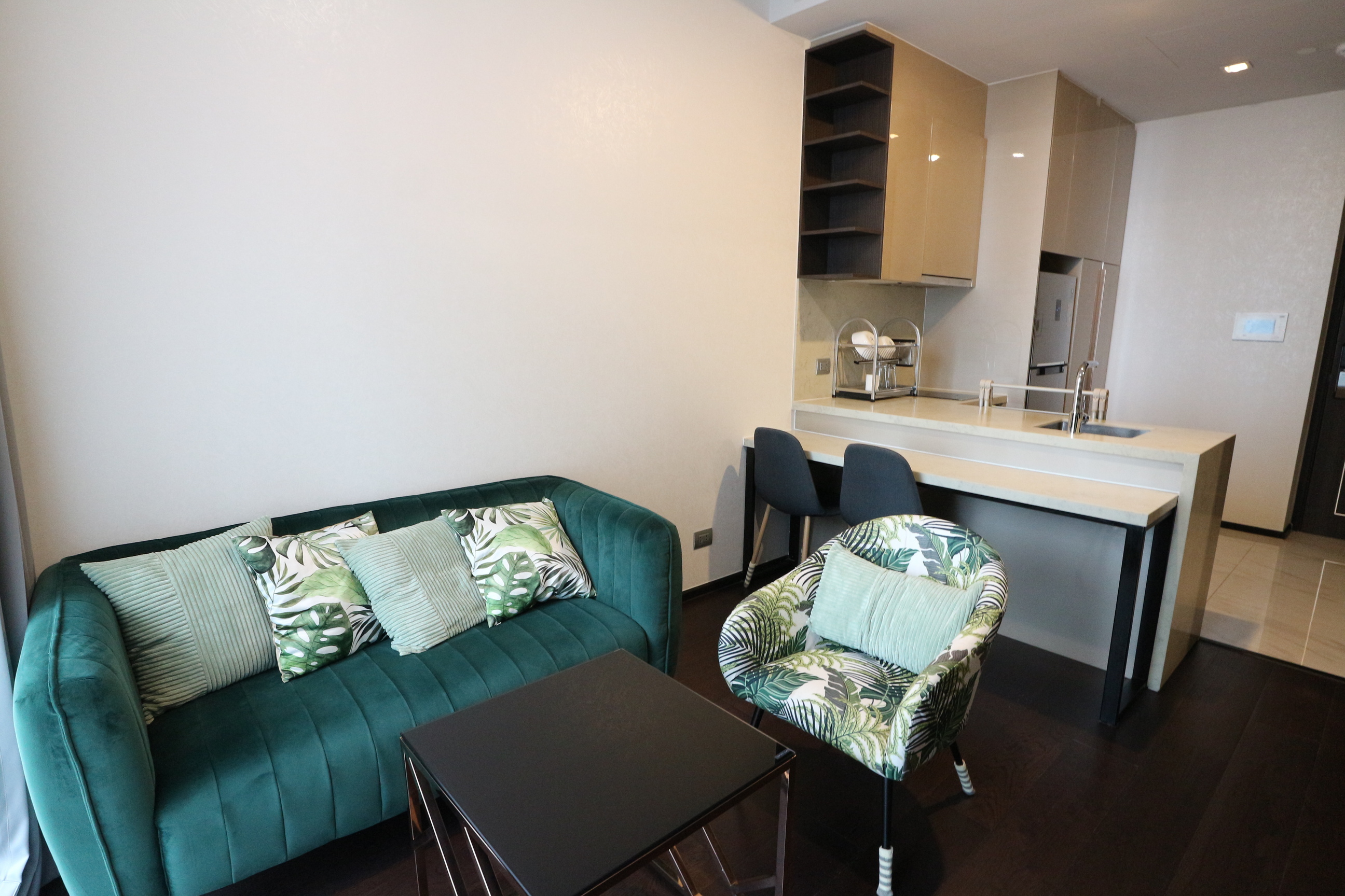 ������ | �͹� LAVIQ Sukhumvit 57 1 ��ͧ�͹  1 ��ͧ��� 44 ��.�.