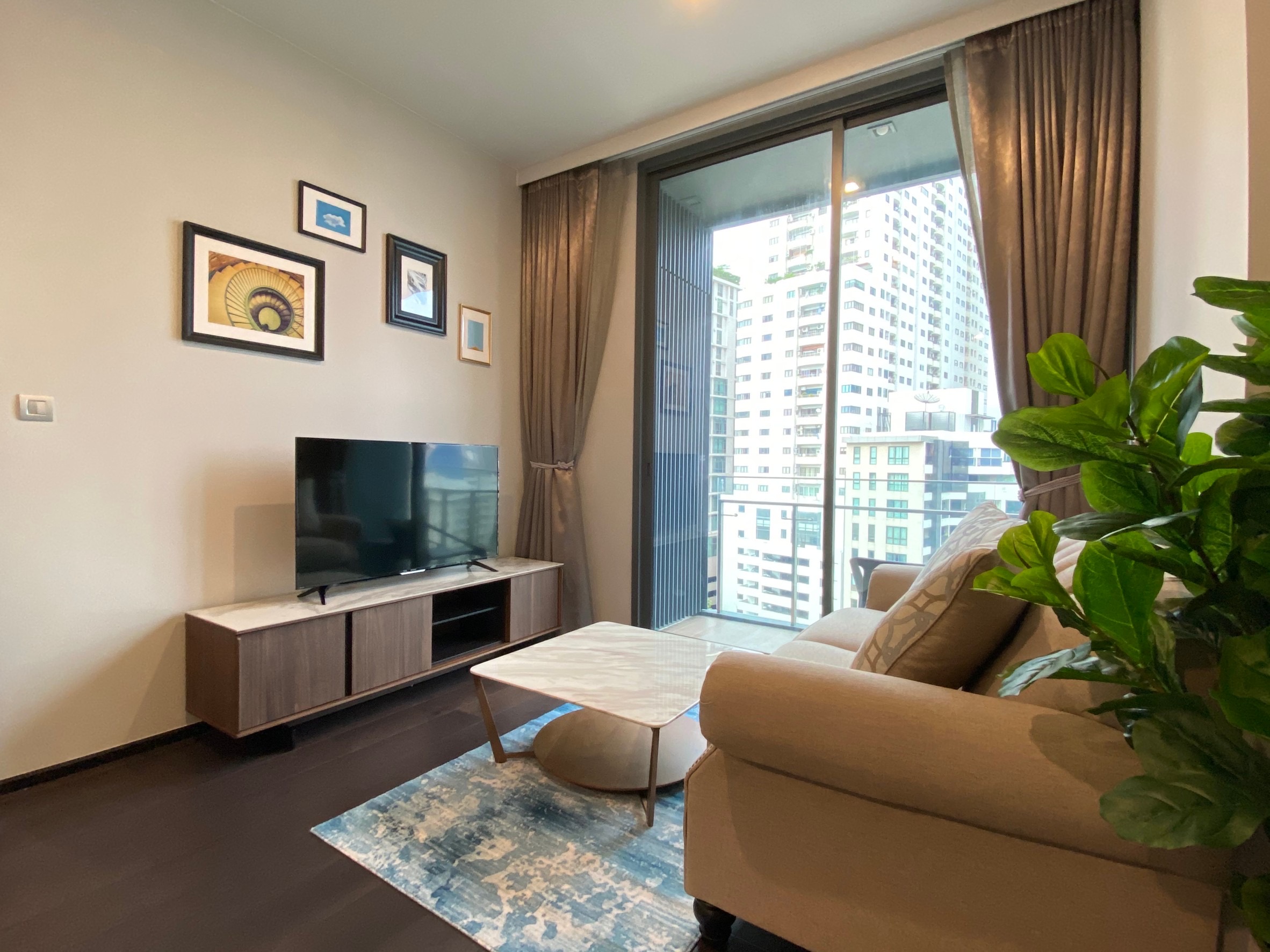 (��ͧ���) ������ �͹� LAVIQ �آ���Է 57 1 ��ͧ�͹ 1 ��ͧ��� 45s