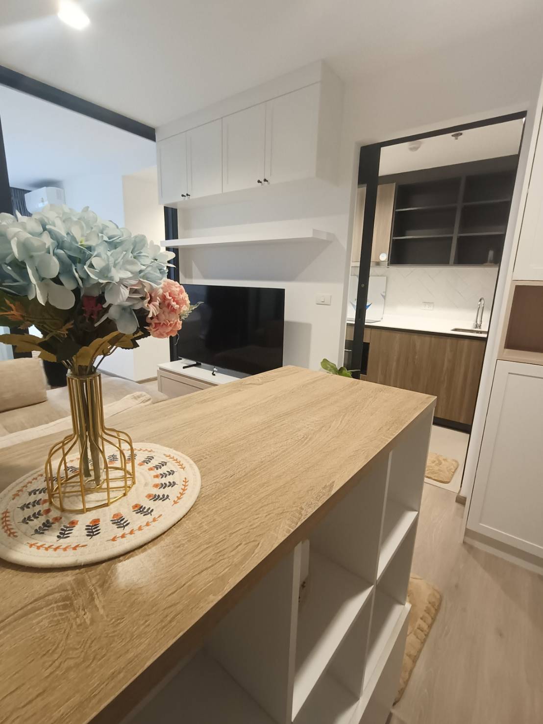 �͹� ������ ����Ź� ����¸Թ ���� �� 1 ��ͧ�͹  1 ��ͧ���