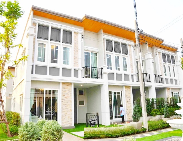 ให้เช่าทาวน์โฮม 2 ชั้น 4น วงศ์สว่าง รัชดา ตลาดสดวงศ์สว่าง 1.6 กม ให้เช่าทาวน์โฮม 2 ชั้น 4น วงศ์สว่าง รัชดา ตลาดสดวงศ์สว่าง 1.6 กม