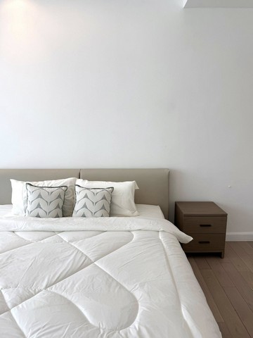 �����л�������Address Chidlom 9 