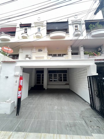 ��º�ҹ3���30�.6�6� 4.5�.���Թ������1 �¡�ҡ��� �������