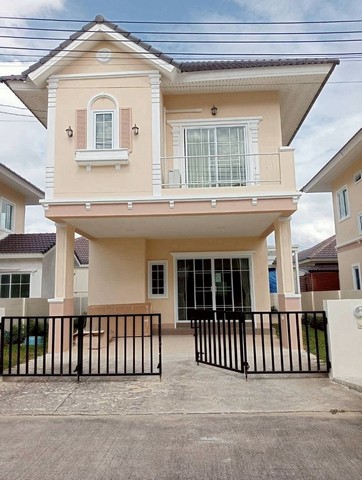 บ้านเดี่ยว 2 ชั้น ทำเลพรีเมี่ยม น่าอยู่ โครงการ ดีญ่าวัลเล่ หางดง บ้านเดี่ยว 2 ชั้น ทำเลพรีเมี่ยม น่าอยู่ โครงการ ดีญ่าวัลเล่ หางดง