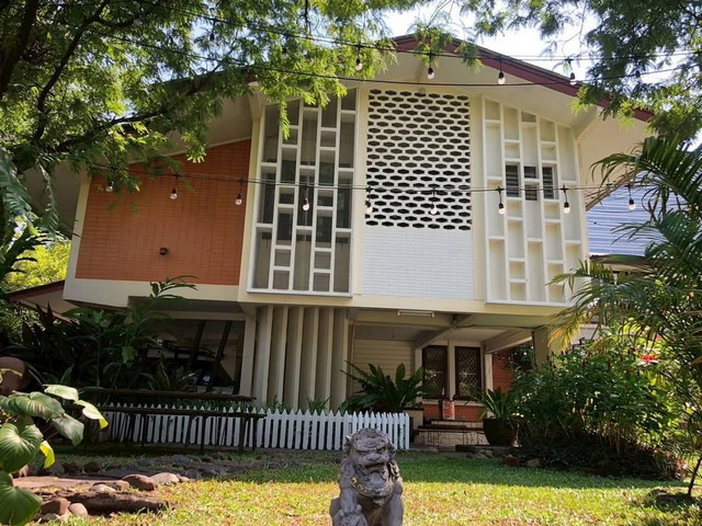 ��ҹ����¸Թ5����Ҫ������������ BTS ������400 ��.�. �վ�鹷����