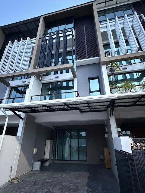 ��������Т�� Townhome Luxury 3.5 ��� Bless Town �آ���Է 50