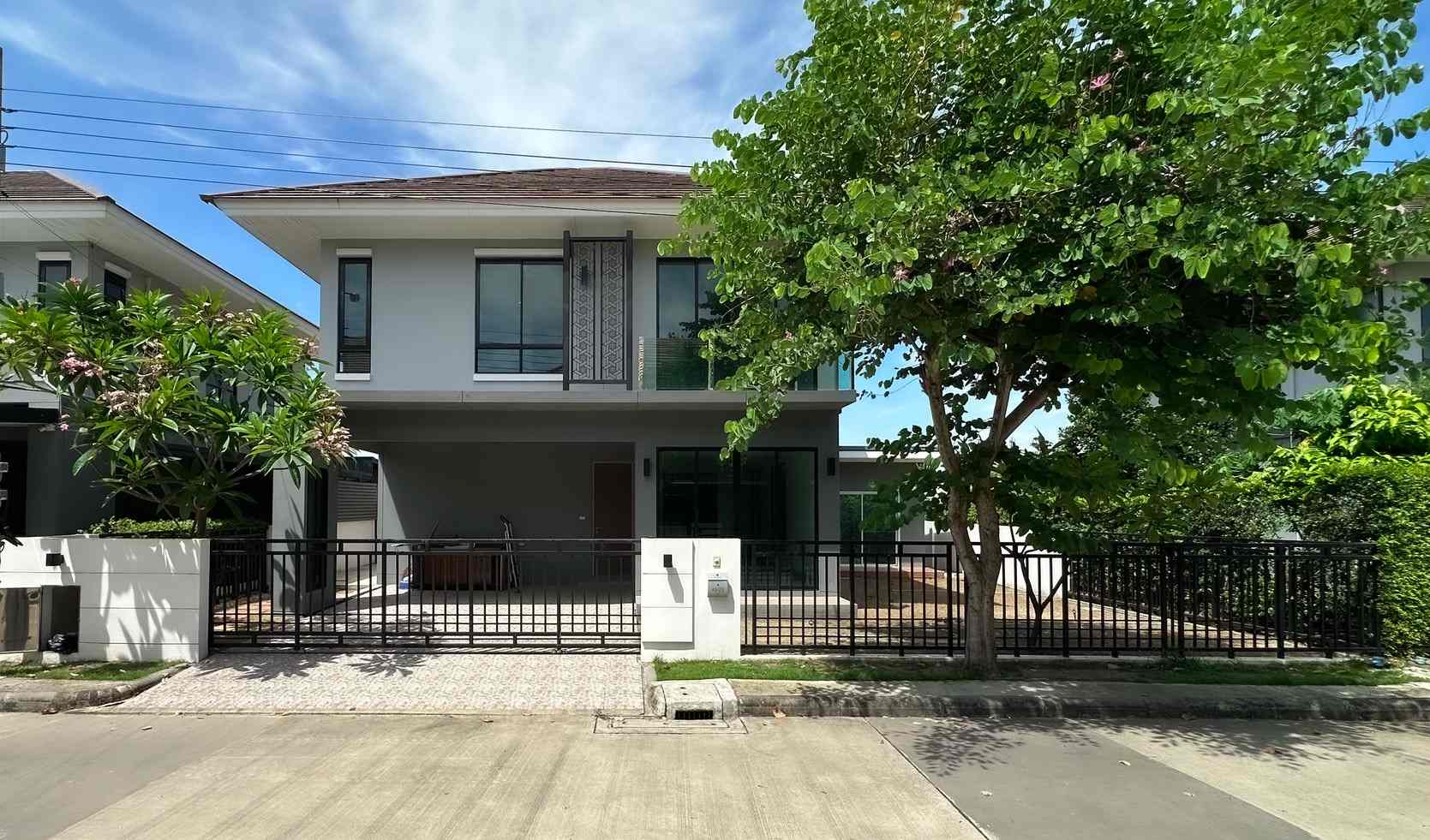 ขายบ้านเดี่ยว สัมมากร ชัยพฤกษ์-แจ้งวัฒนะ รีโนเวทสวย พร้อมอยู่ ขายบ้านเดี่ยว สัมมากร ชัยพฤกษ์-แจ้งวัฒนะ รีโนเวทสวย พร้อมอยู่