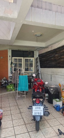 ทาวน์เฮาส์ 2 ชั้น 17.5 ตรว. รามอินทรา 67 คลองกุ่ม บางกะปิ กทม. ทาวน์เฮาส์ 2 ชั้น 17.5 ตรว. รามอินทรา 67 คลองกุ่ม บางกะปิ กทม.