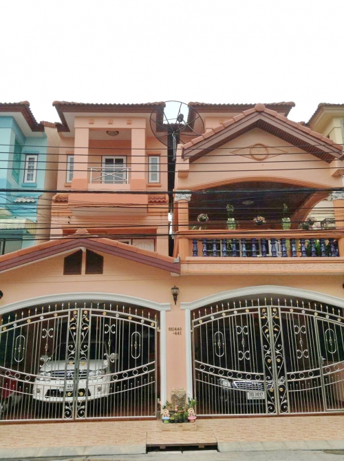 ��º�ҹ ����������ὴ 2 ��ѧ��� �����ҹ���Ҫ� ��ѭ� 1