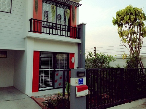 ขายทาวน์โฮมพฤกษา66 พหลโยธิน-นวนคร 2 ชั้น 3 นอน 2 น้ำ 25.1 ตร.ว. หลังริมมีเนื้อที่ข้างบ้าน ติดเหล็กดัด มุ้งลวด ผ้าม่านแล้ว พร้อมอยู่ เข้าจากถนนพหลโยธินสายเอเชียเพียง 200 เมตร รถไม่ติด ใกล้นิคมนวนคร ทำเ ขายทาวน์โฮมพฤกษา66 พหลโยธิน-นวนคร 2 ชั้น 3 นอน 2 น้ำ 25.1 ตร.ว. หลังริมมีเนื้อที่ข้างบ้าน ติดเหล็กดัด มุ้งลวด ผ้าม่านแล้ว พร้อมอยู่ เข้าจากถนนพหลโยธินสายเอเชียเพียง 200 เมตร รถไม่ติด ใกล้นิคมนวนคร ทำเ