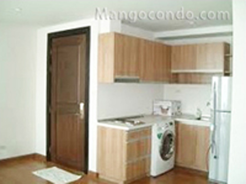  Ҥ͹  Դ ö俿Һշ ͹ت 硫 3 آԷ 52 (THE NEXT 3 SUKHUMVIT 52) 3 ҹ  20000 ҷ 1 ͧ͹ 43 . Դŵ 