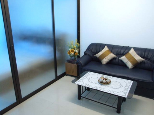 ����ù�������蹔 ��ͧ�ѡ���㹫���Ҵ�����35 ���ö俿����Թ MRT �Ҵ�����