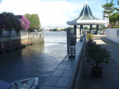 ��� ��շ� �Ե�� ���չ��  **���觾��������** �ҤҾ����