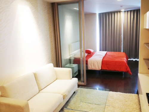 �͹����������� 1 ��ͧ�͹��� LIV AT 5 �آ���Է 5 ������������