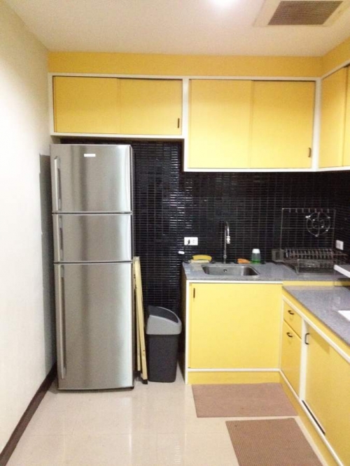 ��¤͹� 2 ��ͧ�͹������ù�� 71 ��� BTS ���⢹� ��зҧ��ǹ