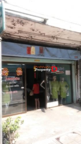 FOR SALE 3 STOREY COMMERCIAL BUILDING NEAR THE MALL BANGKHAE, BIG C BANG BON, CENTRAL RAMA 2 AND BANGWA BTS STATION. FOR SALE 3 STOREY COMMERCIAL BUILDING NEAR THE MALL BANGKHAE, BIG C BANG BON, CENTRAL RAMA 2 AND BANGWA BTS STATION.